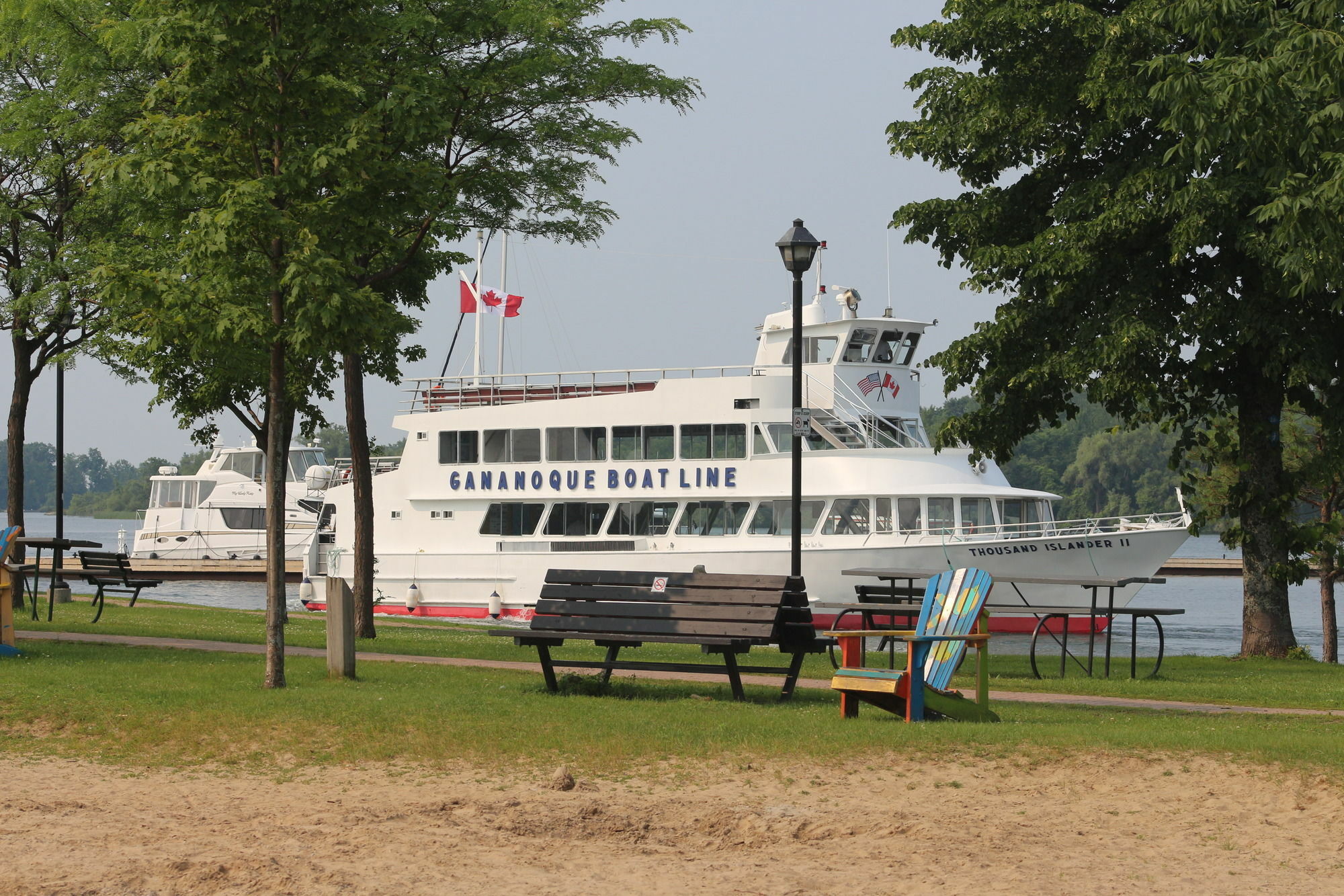 Sleepy Hollow B&B Gananoque Exterior photo